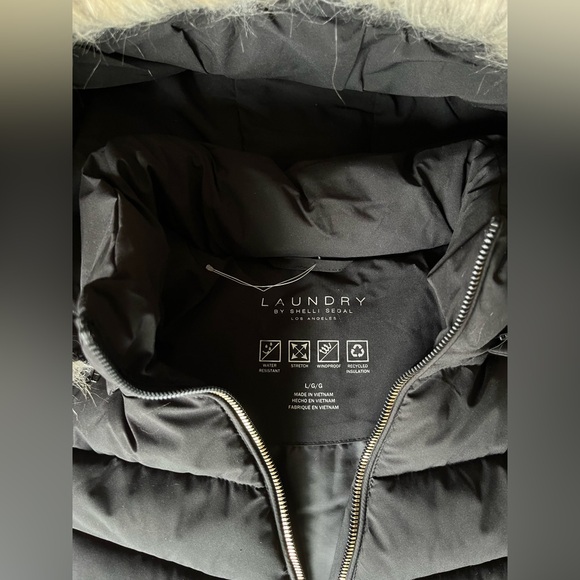 NWT Laundry By Shelli Segal Womens L Black Quilted Puffer Jacket & Faux Fur Hood - Picture 4 of 11